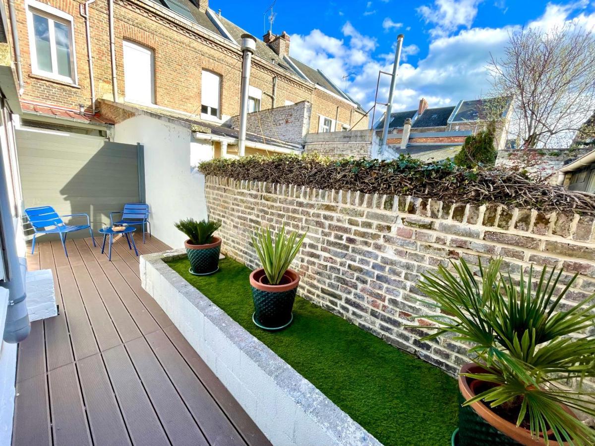 Soleil Levant - T2 Avec Terrasse Proche Gare Amiens Esterno foto