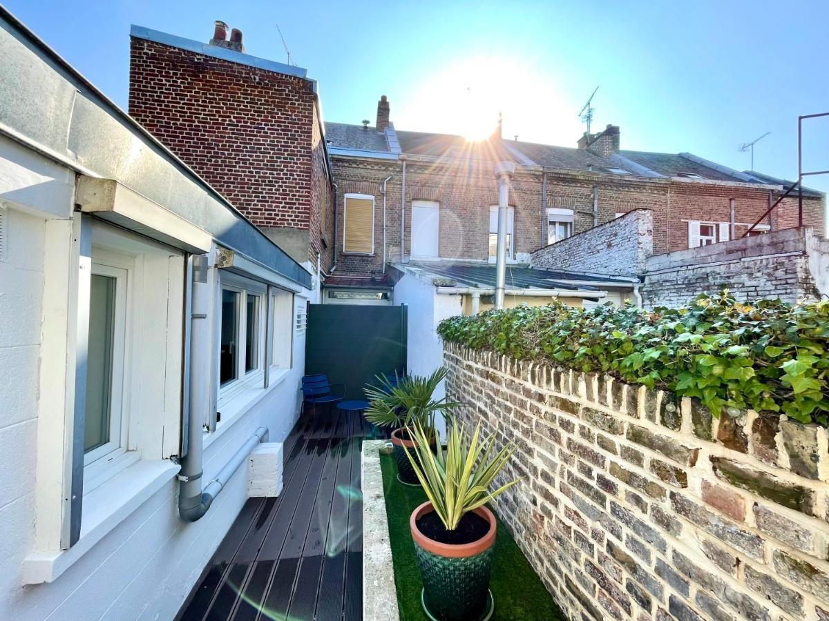 Soleil Levant - T2 Avec Terrasse Proche Gare Amiens Esterno foto