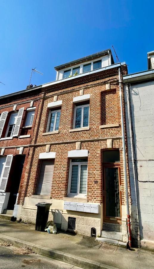 Soleil Levant - T2 Avec Terrasse Proche Gare Amiens Esterno foto